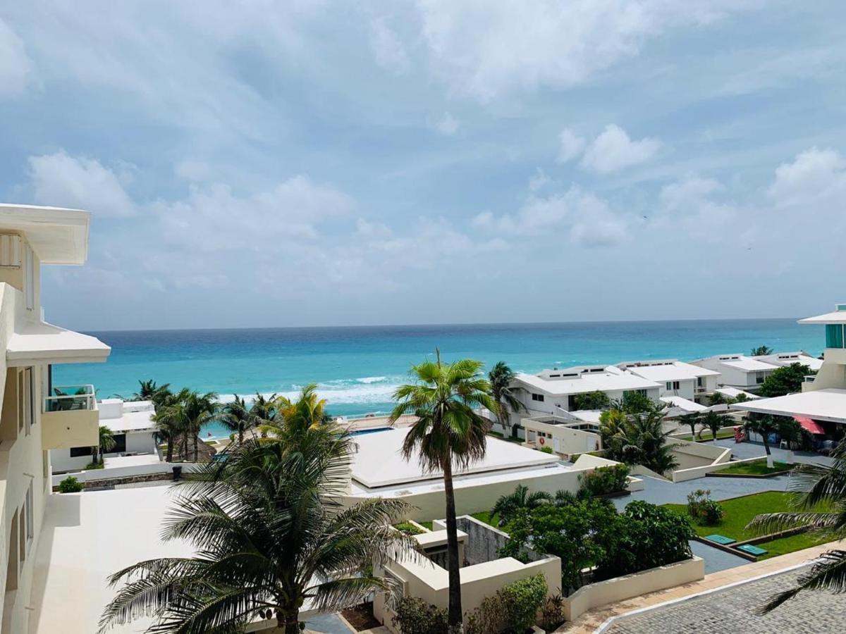 Brisas Beachfront Studios In Hotel Zone Κανκούν Εξωτερικό φωτογραφία