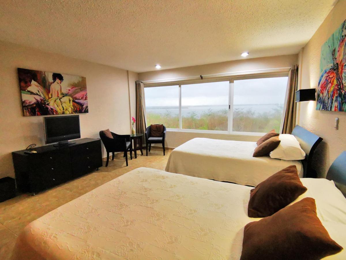 Brisas Beachfront Studios In Hotel Zone Κανκούν Εξωτερικό φωτογραφία