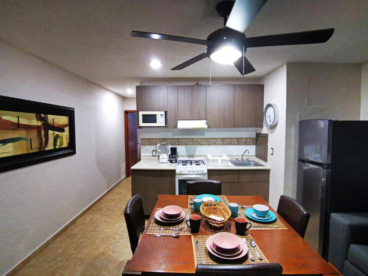 Brisas Beachfront Studios In Hotel Zone Κανκούν Εξωτερικό φωτογραφία